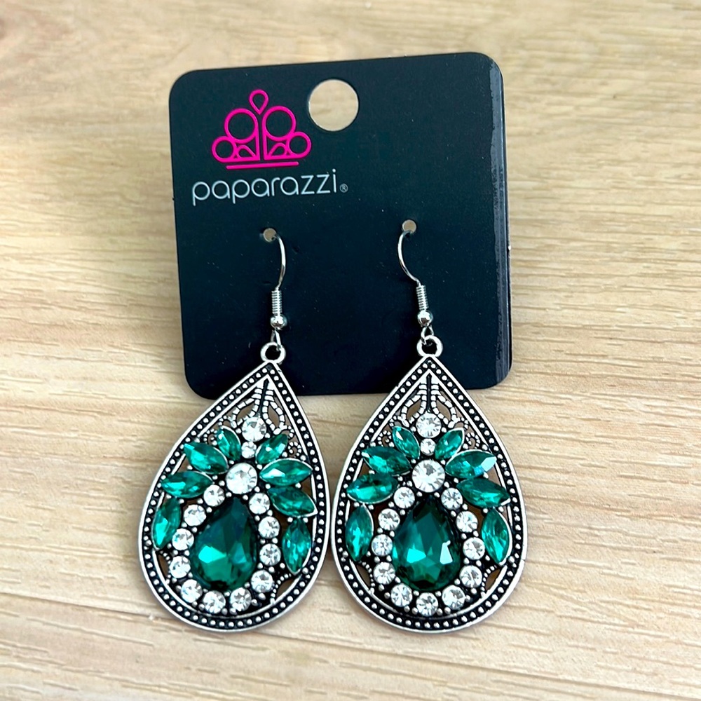 3+/$3 ea Paparrzi Earrings